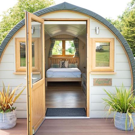 Glamping At South Lytchett Manor Hotel Poole Bagian luar foto